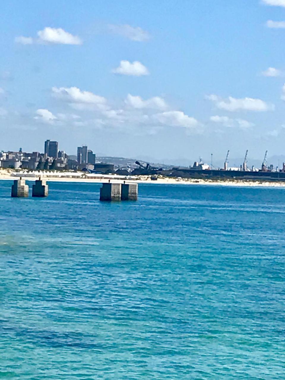 Bed and Breakfast On The Bay à Port Elizabeth Extérieur photo